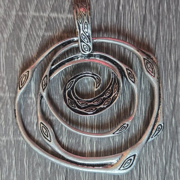 Premier Designs Jewelry - Necklace pendant